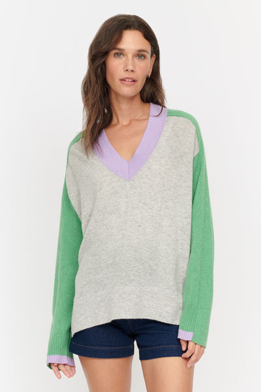 Online &Isla Harriet Color Block Easy Vee